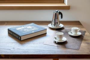 Kemudahan buat kopi dan teh di Chalet Ines