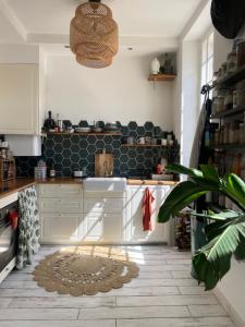 Zdjęcie z galerii obiektu Appartement romantique proche plage prado Perrier w Marsylii