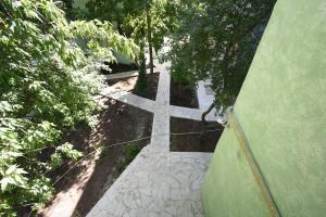 Κήπος έξω από το Forest Hills
