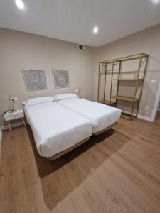 Photo de la galerie de l'établissement Apartamentos Turísticos MENCÍA, à Monforte de Lemos