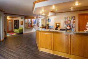 Gallery image of Newport Resort in Egg Harbor