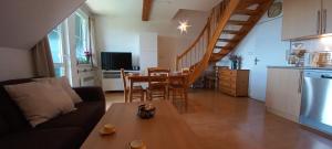 Kuchyňa alebo kuchynka v ubytovaní Horní Mísečky Apartmán E25 u sjezdovky, max 6 osob