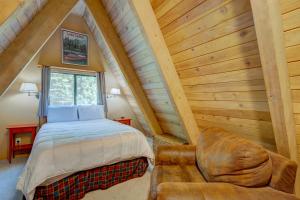 Un pat sau paturi într-o cameră la Relaxation on Muletail