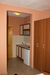 Gallery image of Sunrise house apartments in Ulcinj