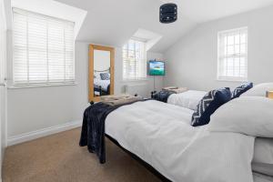 Gallery image of A modern and cosy apartment just yards from Brixham’s bustling harbourside in Brixham