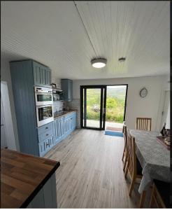 Gallery image of Entire Cottage The Nest, Omeath near Carlingford 