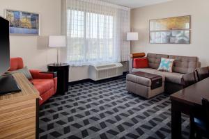 Istumisnurk majutusasutuses TownePlace Suites by MarriottDetroit Canton