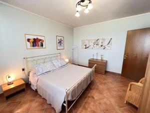 Postel nebo postele na pokoji v ubytování Villa in Tuscany with Private Pool & Views