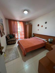 Postel nebo postele na pokoji v ubytování Apartment Plazza Rafailovici
