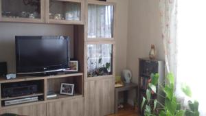 TV a/nebo společenská místnost v ubytování Chez Colombine