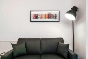 A seating area at My Venini - by MyHomeInComo