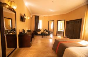 Palais Du Desert Hotel & Spa客房内的一张或多张床位