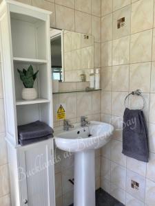 Phòng tắm tại Bucklands at Bideford Bay