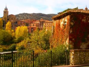 Fotografie z fotogalerie ubytování Apartamentos El Brezo v destinaci Albarracín