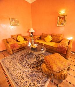 Palais Du Desert Hotel & Spa的休息区