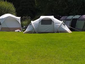 Aed väljaspool majutusasutust St Mullins Camping
