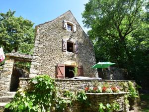 Gallery image of Lovely P rigord holiday home in private forest in Villefranche-du-Périgord