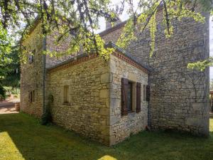 Gallery image of Lovely P rigord holiday home in private forest in Villefranche-du-Périgord