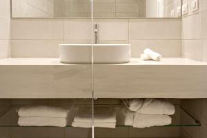 Radisson Resort Plaza Skiathos的一间浴室