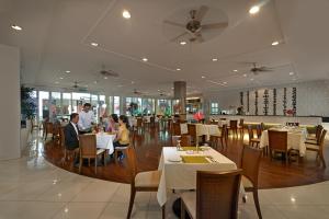 Restoran atau tempat lain untuk makan di Royale Chulan The Curve