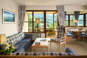 Posezení v ubytování Dorint Sporthotel Garmisch-Partenkirchen