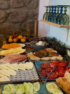 Comida en o cerca de este hotel