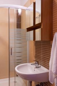 Szent Imre Apartman 8200 Veszprém, Ádám Iván utca 23 2/10 kép - 2