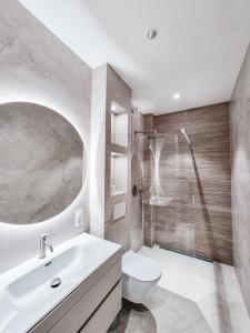 Ένα μπάνιο στο Apartament VIP CENTRUM