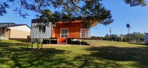 Bygningen som feriehuset ligger i