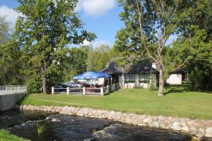 Foto dalla galleria di Rivaal Guesthouse-Cafe a Põltsamaa