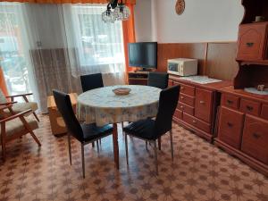 Gallery image of Petra Vendégház in Bük +50 photos