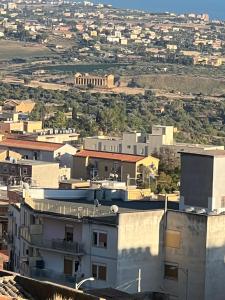 Nespecifikovaný výhled na destinaci Agrigento nebo výhled na město při pohledu z penzionu