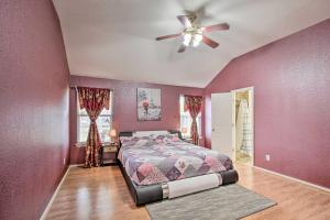 Gallery image of San Antonio Family Home about 16 Mi to Downtown! in San Antonio