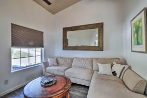 Gallery image of Modern Flagstaff Home Deck, Patio and Fire Pit in Mountainaire +33 photos