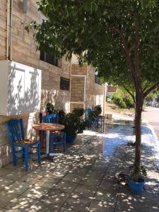 Patio nebo venkovní prostory v ubytování Αγνάντι ενοικιαζόμενα δωμάτια