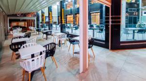 Restaurace v ubytování Hotel SunSet Beni Mellal