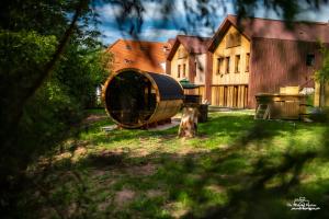 Vonkajšia záhrada v ubytovaní Logis Hôtel Altitude et Spa Pierre-Percée