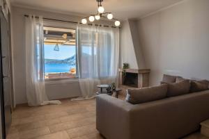 Гостиная зона в Gold Sun Villas