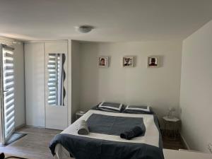Gallery image of Studio calme et indépendant proche Tours in Fondettes