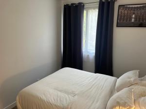Fotografia z galérie ubytovania Appartement spacieux v destinácii Clichy-sous-Bois