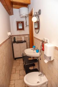 A bathroom at Vacanze al San Domenico