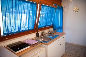 A kitchen or kitchenette at Vacanze al San Domenico