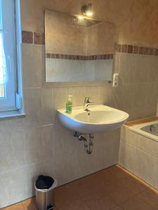Koupelna v ubytování Villa Toskana Wohnung 1