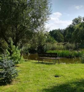 Zdjęcie z galerii obiektu Ferienhaus in wasserreicher Gegend w mieście Przemęt