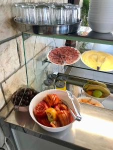 Jedlo v ubytovaní bed & breakfast alebo blízkom okolí