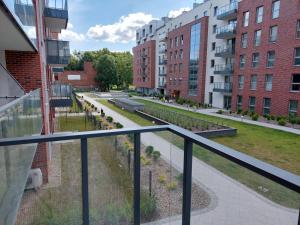 Vonkajšia záhrada v ubytovaní MAK Apartment Grobla - free parking - 3 rooms