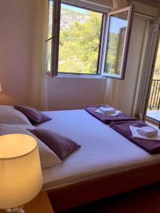 Posteľ alebo postele v izbe v ubytovaní Hotel B&B CHAMBERLAIN