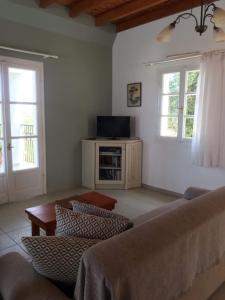 A television and/or entertainment centre at Regina Villa