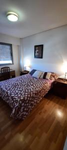 Ένα ή περισσότερα κρεβάτια σε δωμάτιο στο DEPTOS JOGI