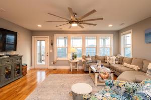 Fotografie z fotogalerie ubytování Beach 45 by Oak Island Accommodations v destinaci Oak Island + 181 fotografií